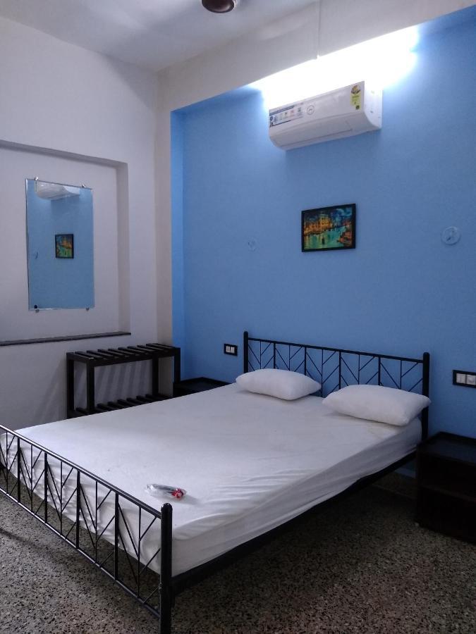 Sanrit Hotel GOA Exterior foto